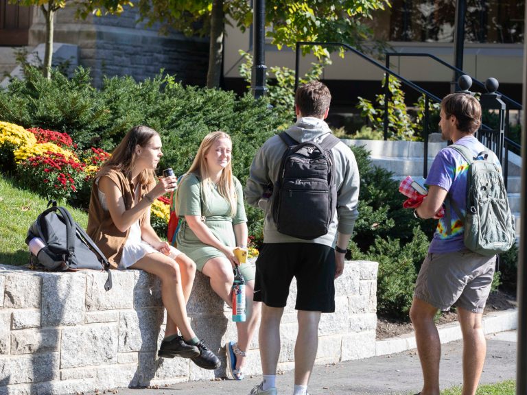 Fall views outside Swartz Hall at HDS. Kris Snibbe/Harvard Staff Photographer.